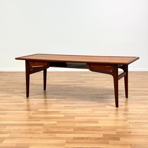 Coffee table with 4 drawers in teak, 1950s-60s, Denmark - Beyo Vintage