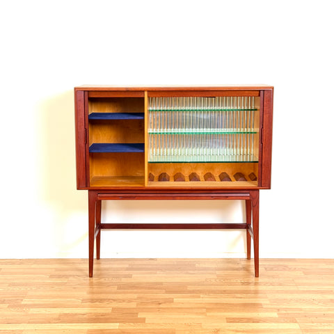 Bar cabinet by Kurt Østervig with original extra tables, 1950s-60s, Denmark - Beyo Vintage