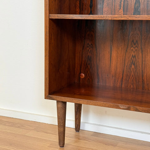 Bookshelf in Santos rosewood by Omann Jun, 1950s-60s, Denmark - Beyo Vintage