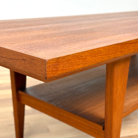 Coffee table in teak, 1950s-60s, Denmark - Beyo Vintage