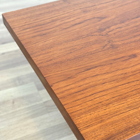 Coffee table in teak, 1950s-60s, Denmark - Beyo Vintage