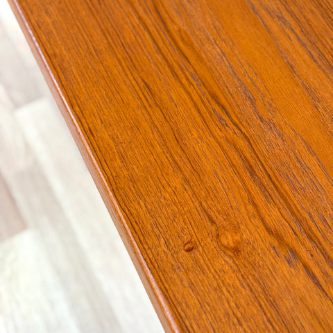 Coffee table in teak, 1950s-60s, Denmark - Beyo Vintage