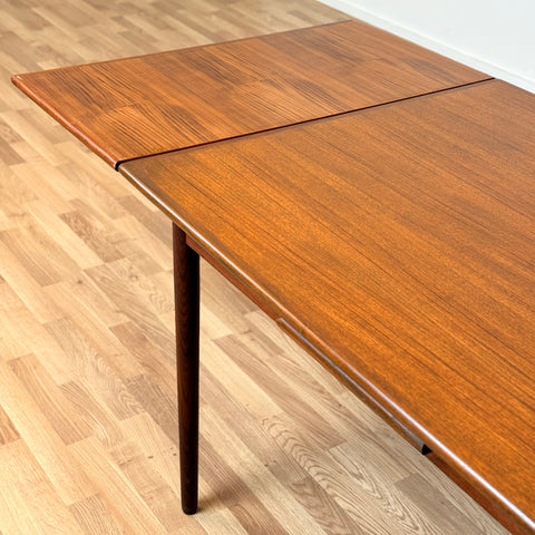 Dining table in teak, 1950s-60s, Denmark - Beyo Vintage
