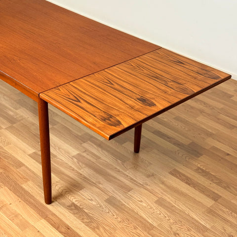Dining table in teak, 1950s-60s, Denmark - Beyo Vintage