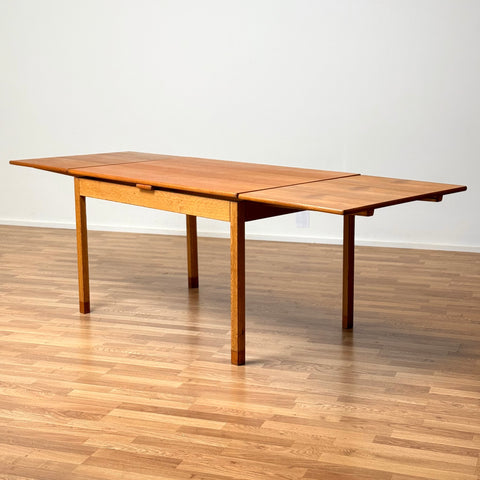 Dining table in teak and oak, 1950s-60s, Denmark - Beyo Vintage