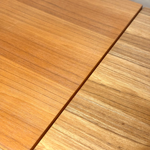 Dining table in teak and oak, 1950s-60s, Denmark - Beyo Vintage