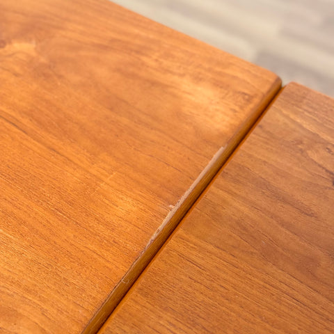 Dining table in teak & oak by EJ Møbler, 1950s-60s, Denmark - Beyo Vintage