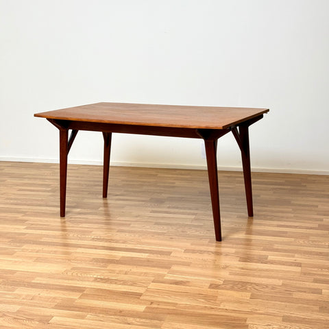 Dining table in teak with flip-flap extensions, 1950s-60s - Beyo Vintage