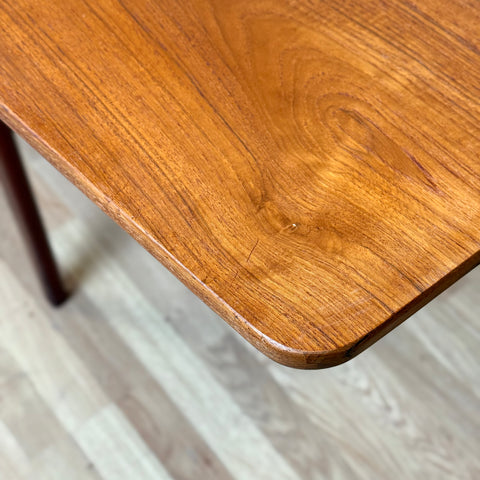 Dining table in teak with flip-flap extensions, 1950s-60s - Beyo Vintage