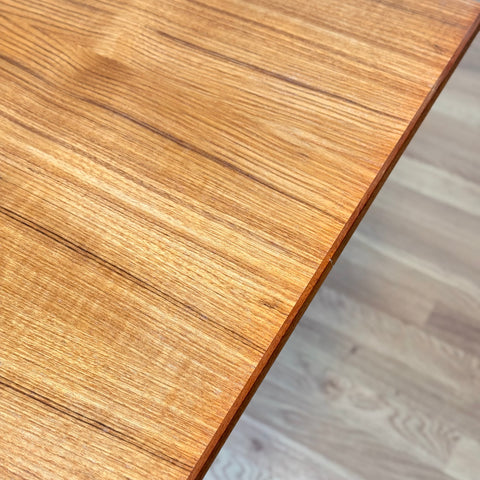 They are fixing :) PRICE Dining table with extensions in teak, 1950s-60s, Denmark - Beyo Vintage