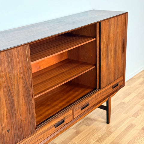 Highboard in Santos rosewood by Vemb møbelfabrik, 1950s-60s, Denmark - Beyo Vintage