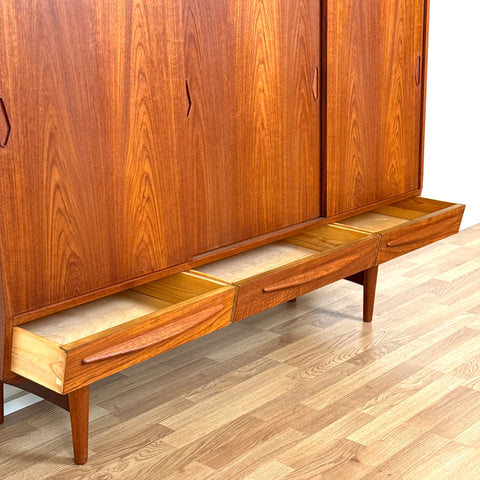 Highboard in teak, 1950s-60s, Denmark - Beyo Vintage