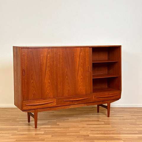 Highboard in teak, 1950s-60s, Denmark - Beyo Vintage