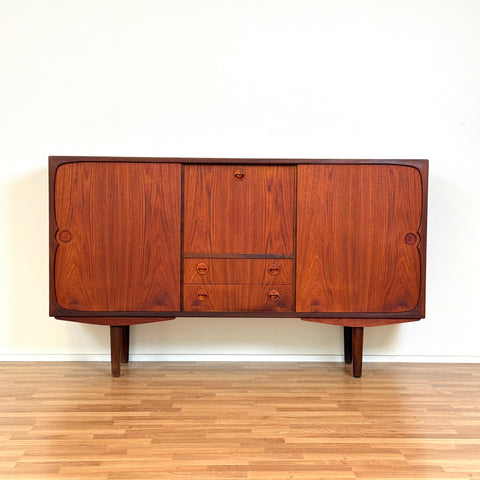 Highboard in teak, 1960s-70s, Denmark - Beyo Vintage