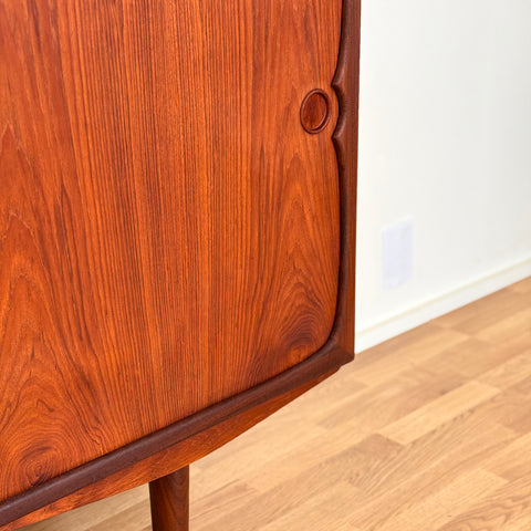 Highboard in teak, 1960s-70s, Denmark - Beyo Vintage