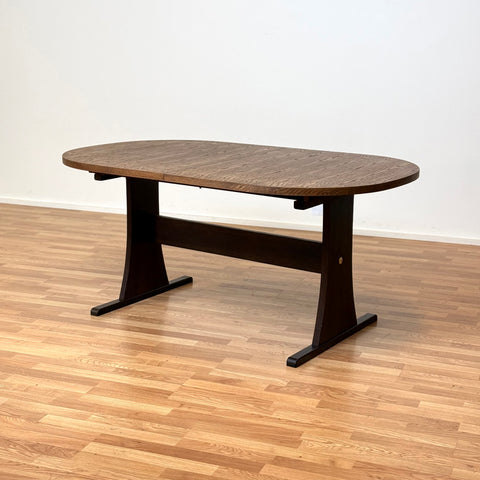 Oval dining table in oak, 1950s-60s, Denmark - Beyo Vintage