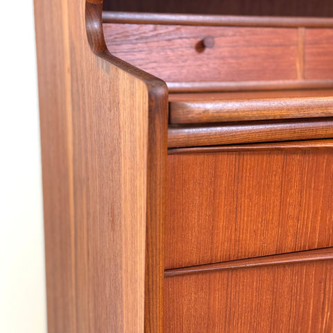 Highboard in teak, 1950s-60s, Denmark - Beyo Vintage