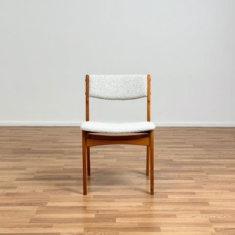 Set of 4 dining chairs in solid oak, by Eric Buch, 1950s-60s, Denmark - Beyo Vintage