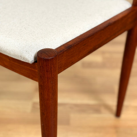 Set of 4 dining chairs in solid teak by Skovmand & Andersen, 1950s-60s, Denmark - Beyo Vintage