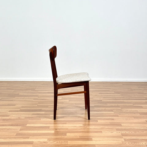 Set of 8 dining chairs in teak by Schionning and Elgaard, 1950s-60s, Denmark - Beyo Vintage