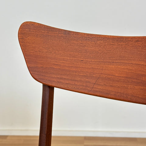 Set of 8 dining chairs in teak by Schionning and Elgaard, 1950s-60s, Denmark - Beyo Vintage