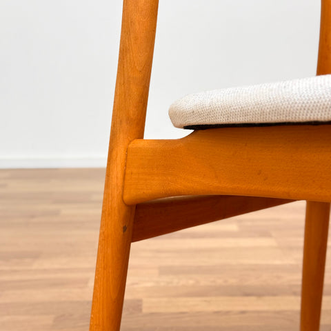 Set of 7 chairs made of solid oak by Poul Volher, 1950s-60s, Denmark - Beyo Vintage