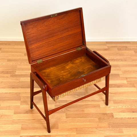 Danish side table / Sewing table in teak