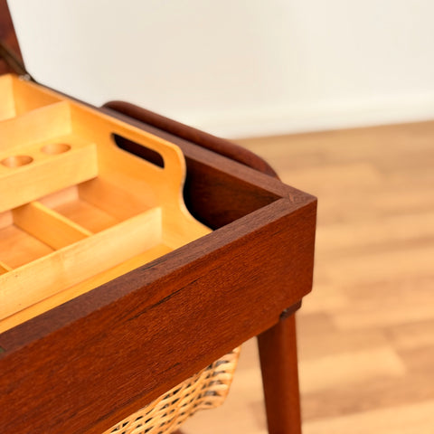 Danish side table / Sewing table in teak
