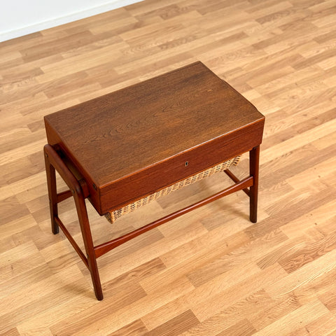 Danish side table / Sewing table in teak