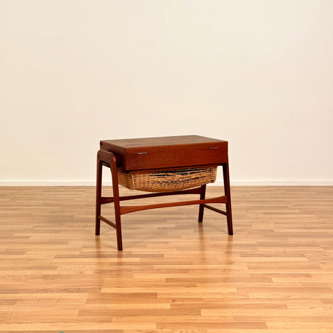 Danish side table / Sewing table in teak