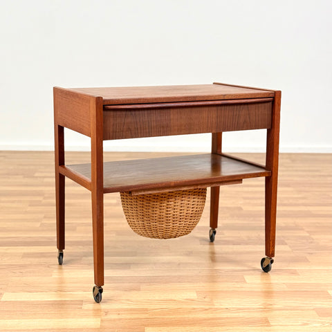 Side table / Trolley in teak, 1950s-60s, Denmark - Beyo Vintage