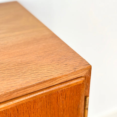 Sideboard in oak by Poul Hundevad, 1950s-60s, Denmark - Beyo Vintage
