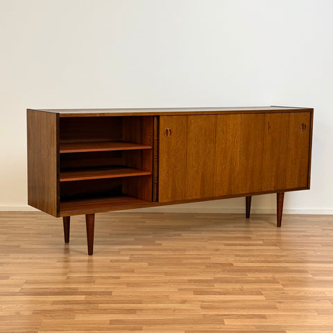 Sideboard in Santos Rosewood, 1950s-60s, Denmark - Beyo Vintage