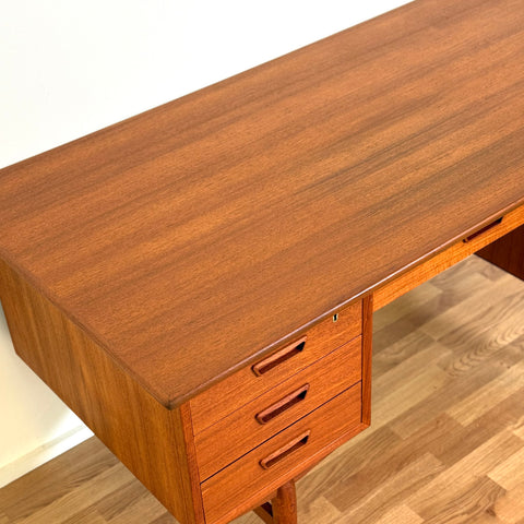 Writing desk in teak, 1950s-60s, Denmark - Beyo Vintage