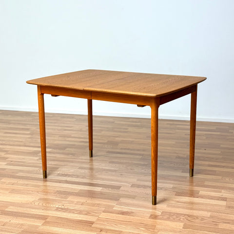 Dining table in oak, 1950s-60s, Sweden - Beyo Vintage