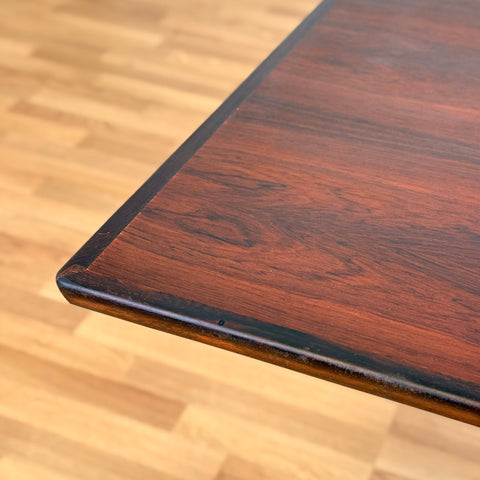 Dining table in santos rosewood, 1950s-60s - Beyo Vintage