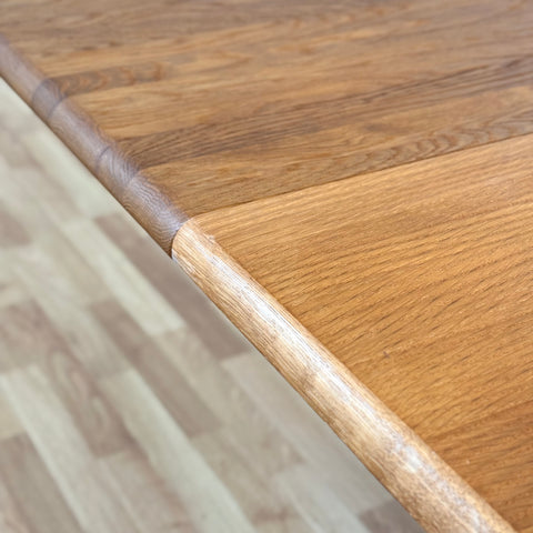 Dining table in solid oak by Skovby Møbelfabrik, Model 75, ca. 1980s, Denmark - Beyo Vintage