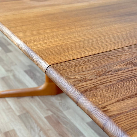 Dining table in solid oak by Skovby Møbelfabrik, Model 75, ca. 1980s, Denmark - Beyo Vintage