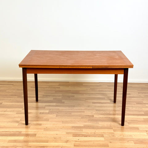 Dining table in teak, 1950s-60s, Denmark - Beyo Vintage