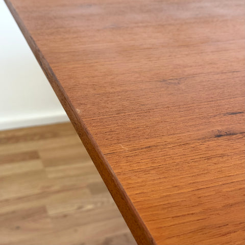 Dining table in teak, 1950s-60s, Denmark - Beyo Vintage