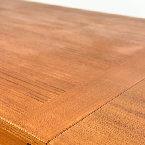 Dining table in teak, 1950s-60s, Denmark - Beyo Vintage