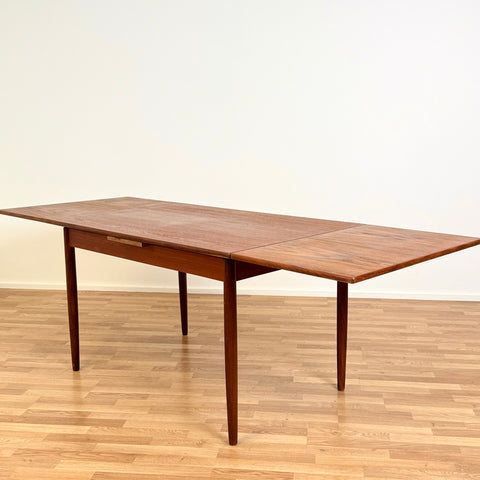 Dining table in teak, 1950s-60s, Denmark - Beyo Vintage