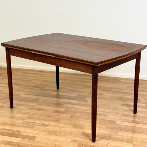 Dining table in teak, 1950s-60s, Denmark - Beyo Vintage