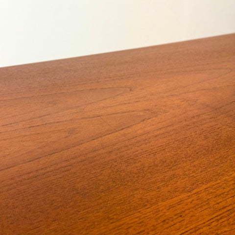 Dining table in teak, 1950s-60s, Denmark - Beyo Vintage