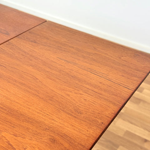 Dining table in teak, 1950s-60s, Denmark - Beyo Vintage