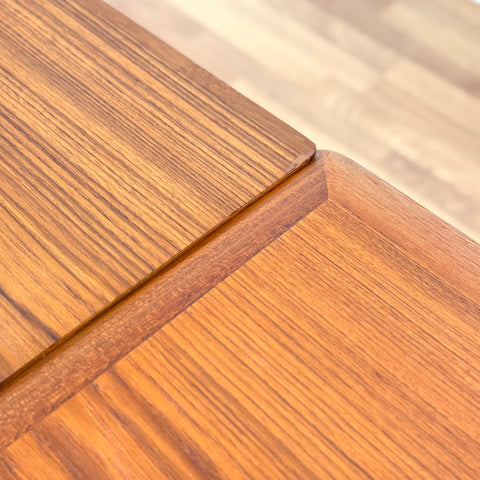 Dining table in teak, 1950s-60s, Denmark - Beyo Vintage