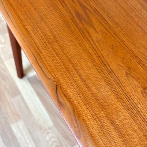 Dining table in teak, 1950s-60s, Denmark - Beyo Vintage