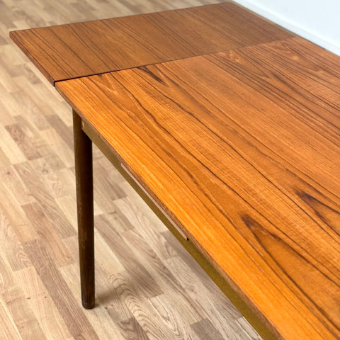 Dining table in teak, 1950s-60s, Denmark - Beyo Vintage