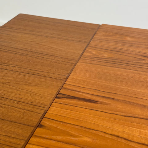 Dining table in teak, 1950s-60s, Denmark - Beyo Vintage