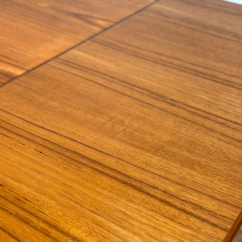 Dining table in teak, 1950s-60s, Denmark - Beyo Vintage